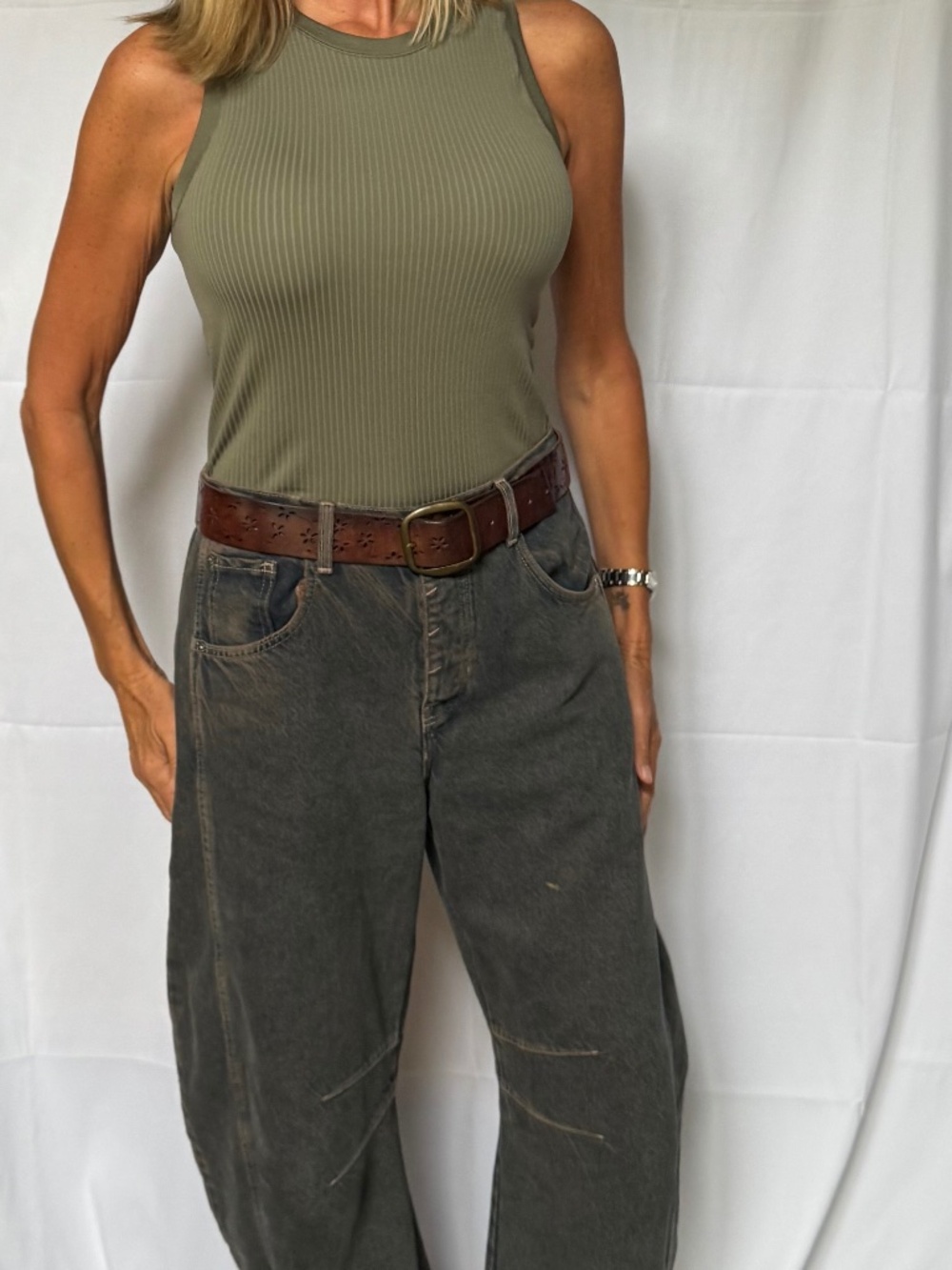 Athleta fitted ribbed high-neck tank in women's size Small. Color: Khaki